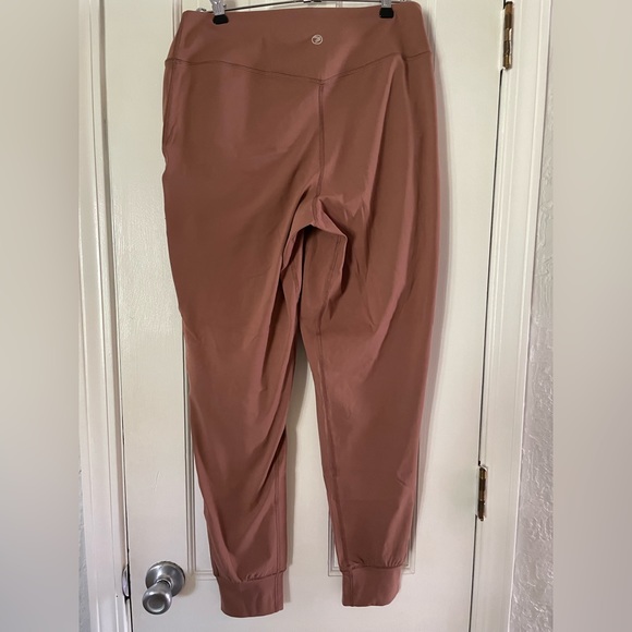 Savvi Noor Joggers in Clay EUC - Picture 3 of 6